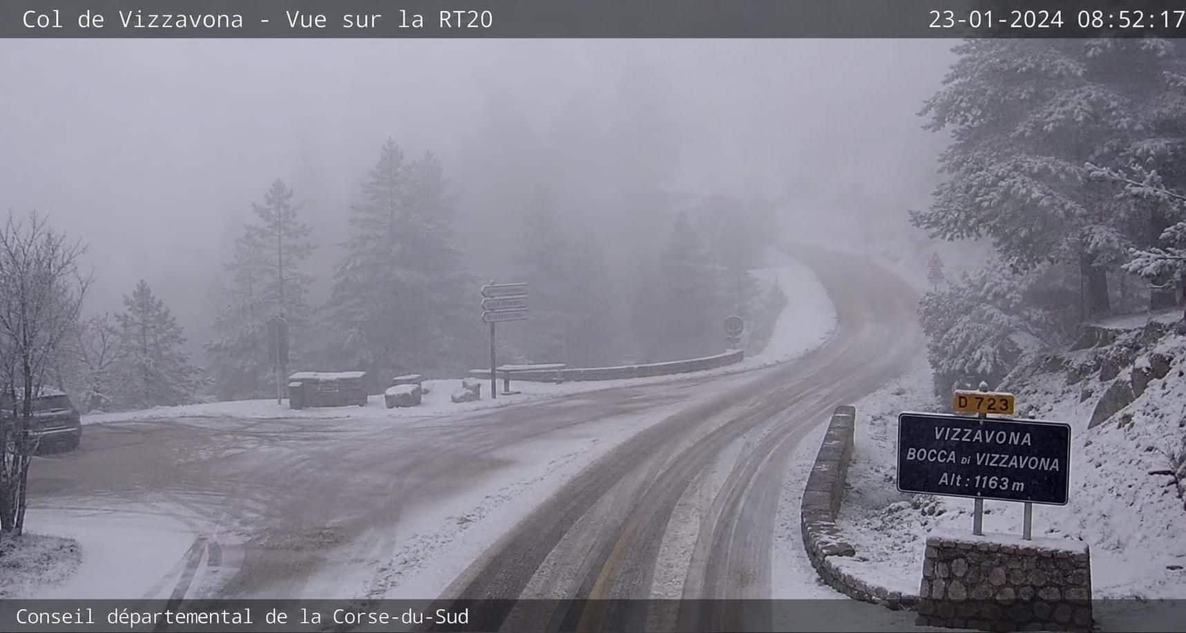 découvrez en direct les conditions météo et la neige sur le col de vizzavona grâce à notre webcam live. suivez l'évolution du temps et préparez votre visite en toute sérénité.